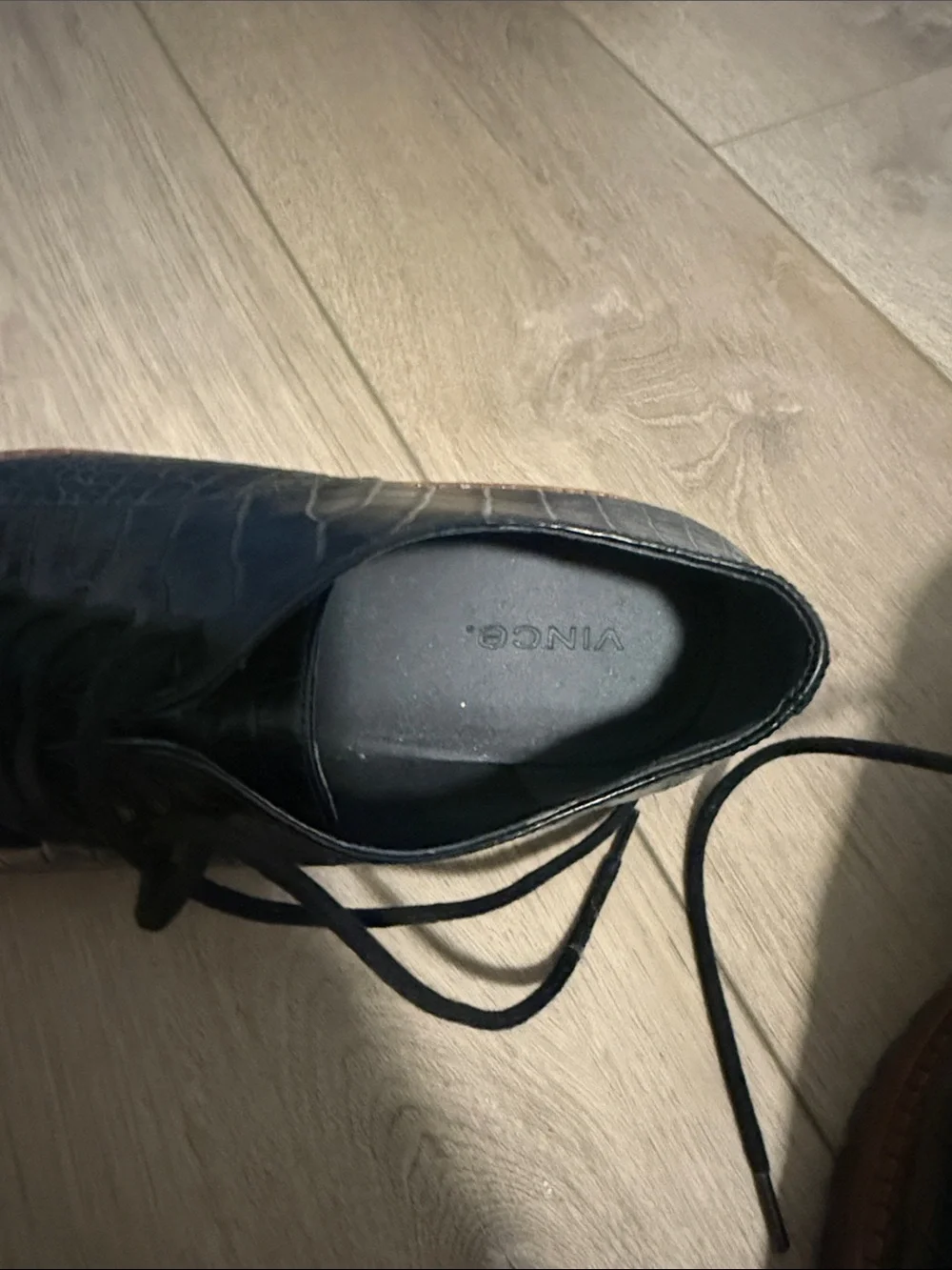 Vince croc embossed
